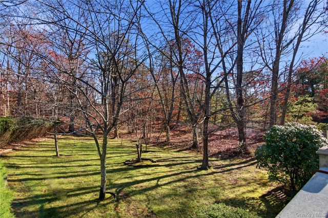 11 Vermont Avenue, Port Jefferson Station, NY 11776