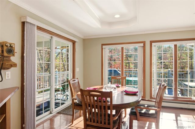 11 Vermont Avenue, Port Jefferson Station, NY 11776