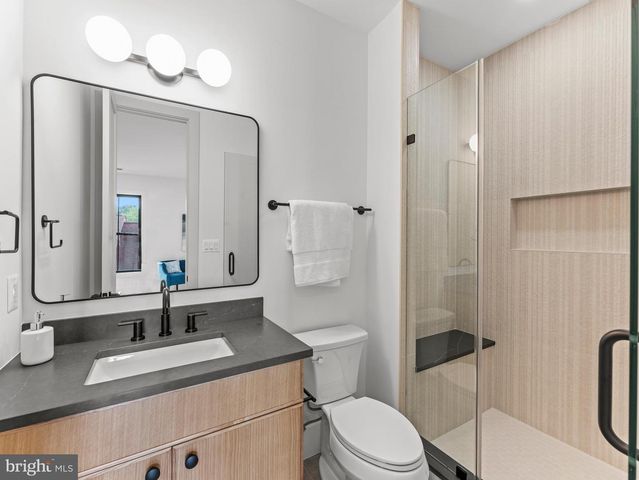 107 YEONAS DR SE, Vienna, VA 22180