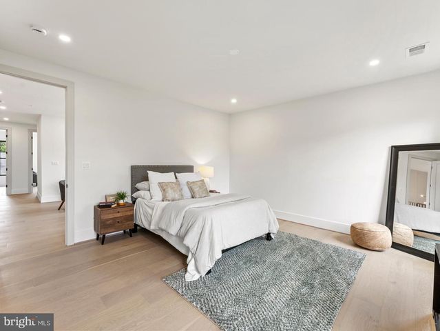 107 YEONAS DR SE, Vienna, VA 22180