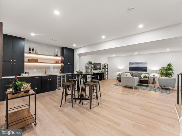 107 YEONAS DR SE, Vienna, VA 22180