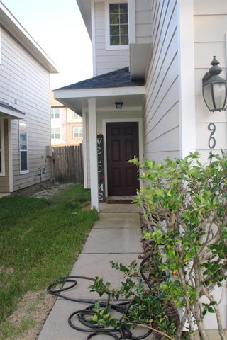 9018 Elm Drake Lane, Humble, TX 77338