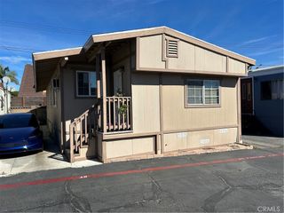 21900 Martin A8, Carson, CA 90745