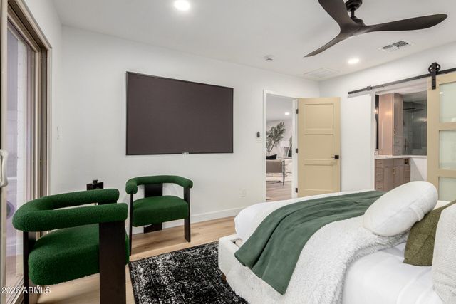 1023 E Watson Drive, Tempe, AZ 85283