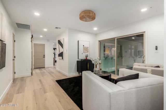 1023 E Watson Drive, Tempe, AZ 85283