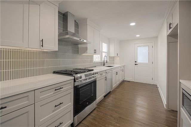 4933 Parish Drive, Roeland Park, KS 66205