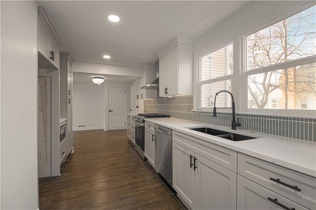 4933 Parish Drive, Roeland Park, KS 66205