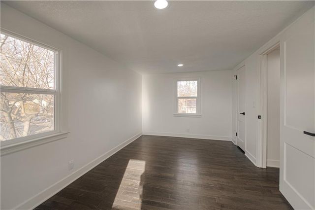 4933 Parish Drive, Roeland Park, KS 66205