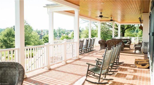 3048 Scarlet Tanager Drive, Winston-salem, NC 27106