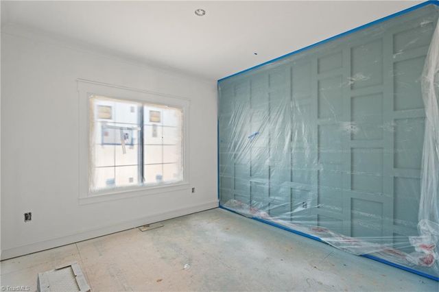 3048 Scarlet Tanager Drive, Winston-salem, NC 27106