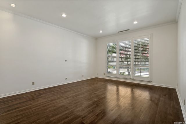 117 MONTCLAIR ST, San Antonio, TX 78209