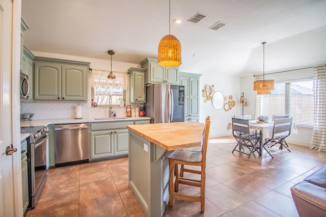 3013 110th Street, Lubbock, TX 79423