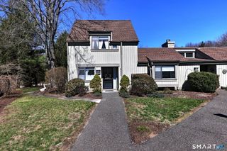 532 Heritage Village A, Southbury, CT 06488