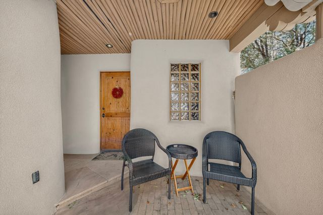 1433 Old Sunset Trail, Santa Fe, NM 87501