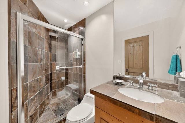 1433 Old Sunset Trail, Santa Fe, NM 87501