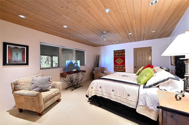 1433 Old Sunset Trail, Santa Fe, NM 87501