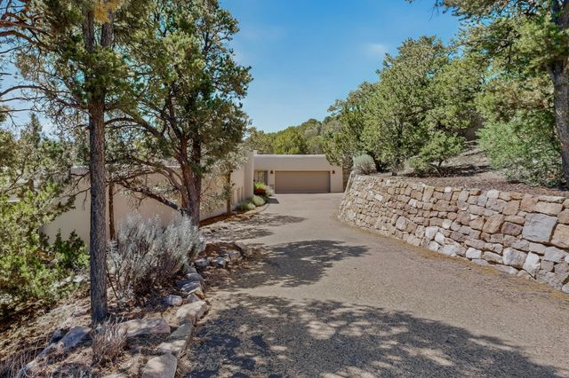 1433 Old Sunset Trail, Santa Fe, NM 87501