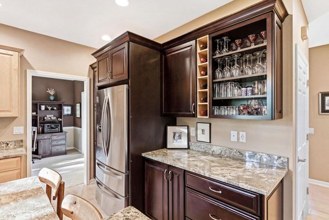 1242 McMahon Drive, Sun Prairie, WI 53590