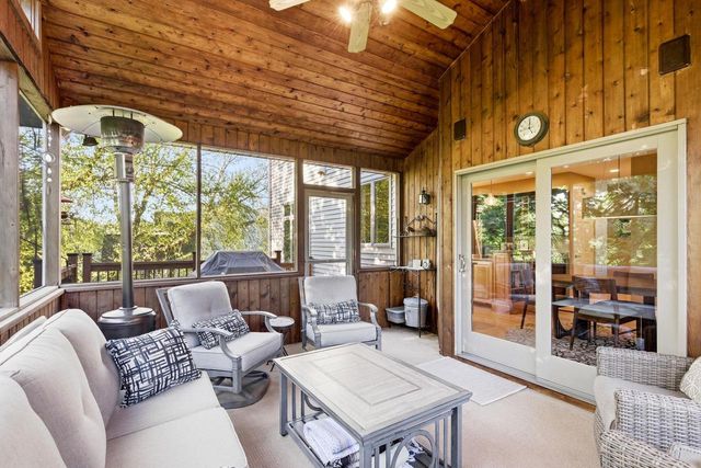 1242 McMahon Drive, Sun Prairie, WI 53590