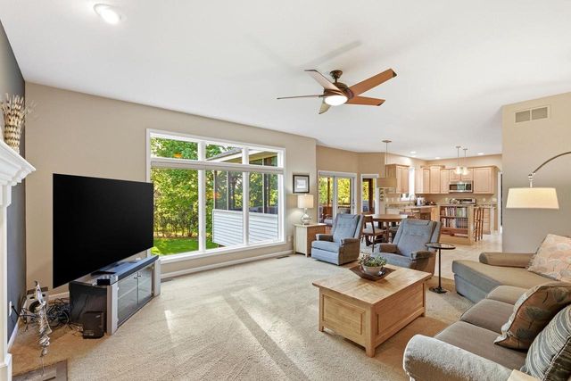 1242 McMahon Drive, Sun Prairie, WI 53590