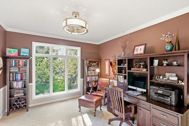 1242 McMahon Drive, Sun Prairie, WI 53590