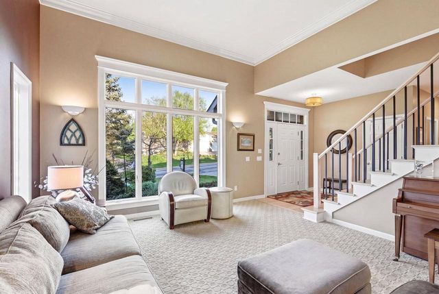 1242 McMahon Drive, Sun Prairie, WI 53590