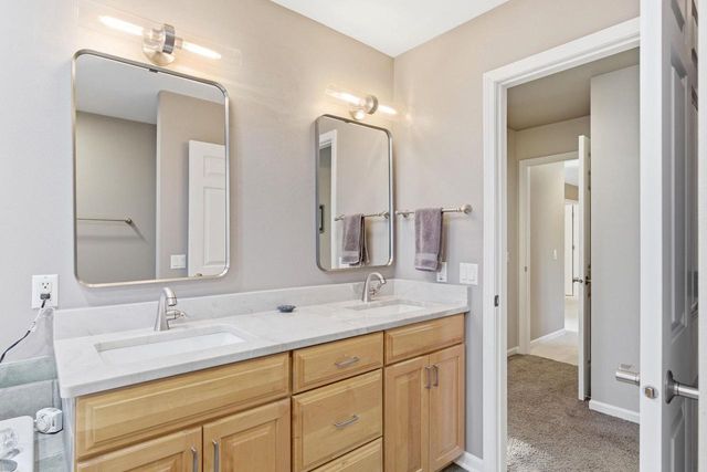 1242 McMahon Drive, Sun Prairie, WI 53590