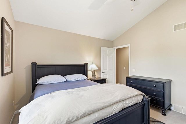 1242 McMahon Drive, Sun Prairie, WI 53590