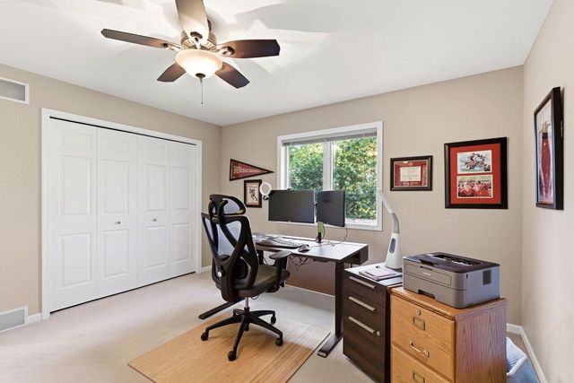1242 McMahon Drive, Sun Prairie, WI 53590