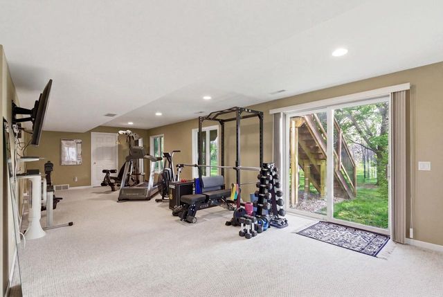 1242 McMahon Drive, Sun Prairie, WI 53590