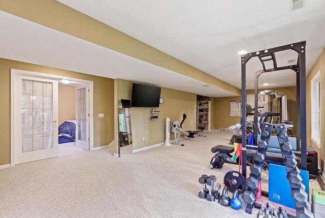 1242 McMahon Drive, Sun Prairie, WI 53590