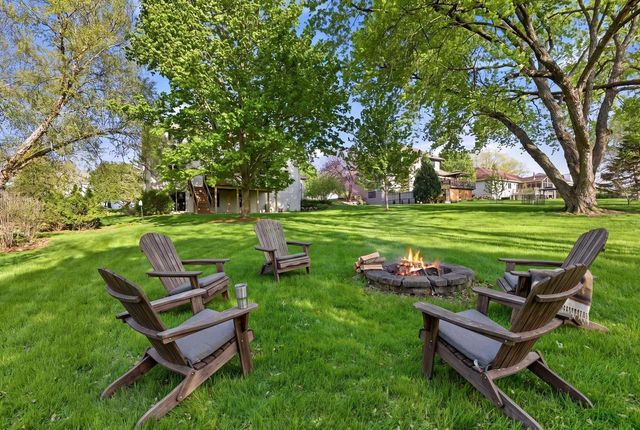 1242 McMahon Drive, Sun Prairie, WI 53590