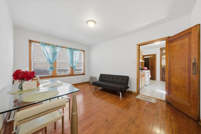 1443 N Hamlin Avenue, Chicago, IL 60651