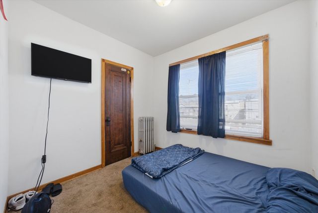 1443 N Hamlin Avenue, Chicago, IL 60651