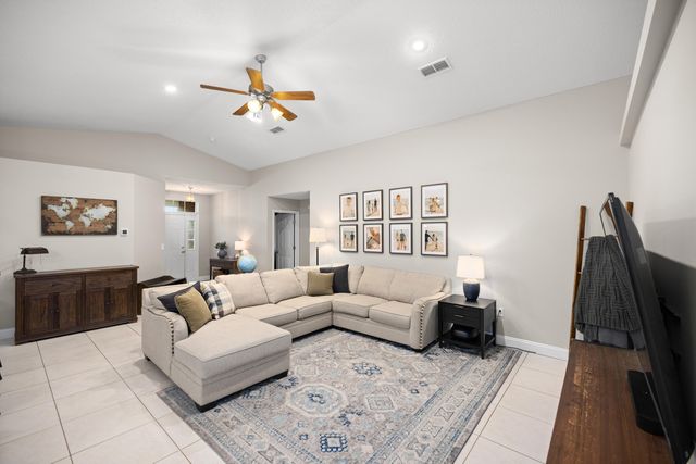 202 Limestone Circle, Crestview, FL 32539