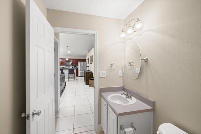 202 Limestone Circle, Crestview, FL 32539