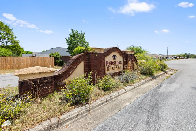 202 Limestone Circle, Crestview, FL 32539