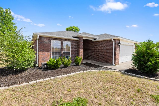 202 Limestone Circle, Crestview, FL 32539