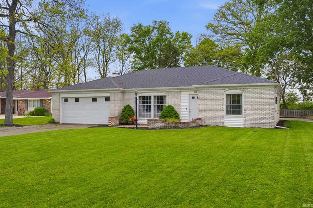 309 N Red Bud Lane, Muncie, IN 47304