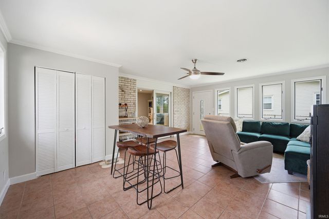 309 N Red Bud Lane, Muncie, IN 47304