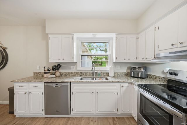 309 N Red Bud Lane, Muncie, IN 47304