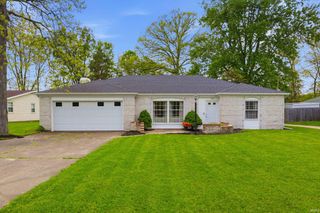 309 N Red Bud Lane, Muncie, IN 47304