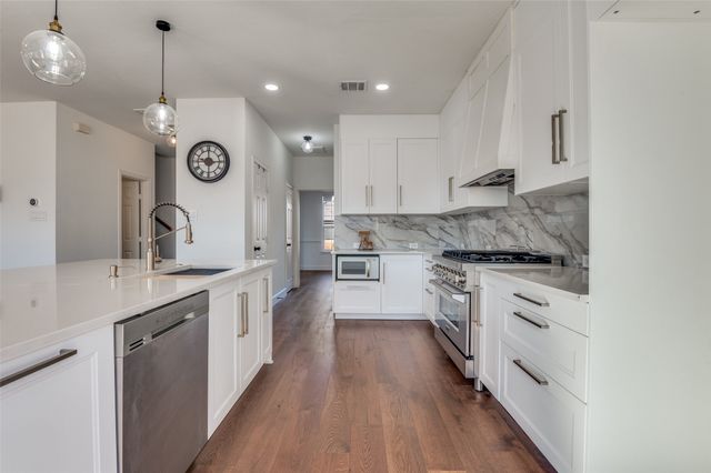 3112 Summer Grove Court, Mansfield, TX 76063