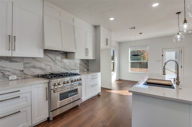 3112 Summer Grove Court, Mansfield, TX 76063