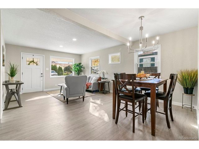 2241 Oak Pl, Thornton, CO 80229