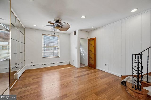 2229 S GARNET ST, Philadelphia, PA 19145