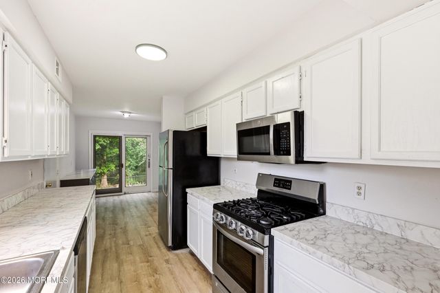 297 Bartley Road, Jackson, NJ 08527