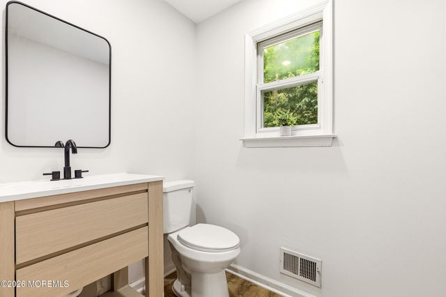 297 Bartley Road, Jackson, NJ 08527