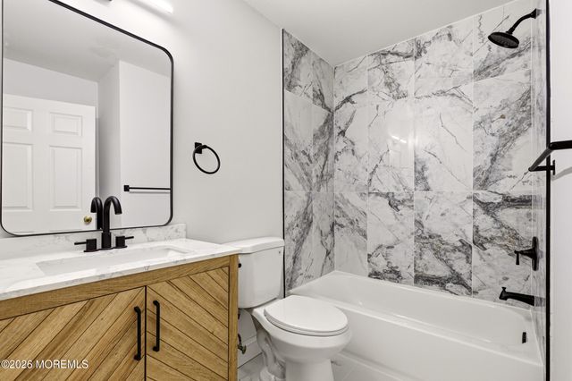 297 Bartley Road, Jackson, NJ 08527