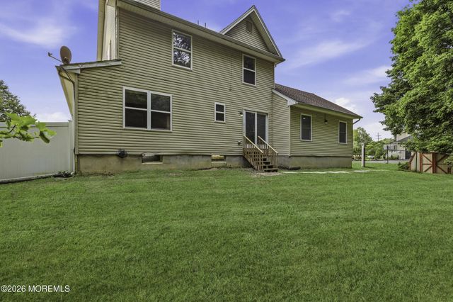 297 Bartley Road, Jackson, NJ 08527